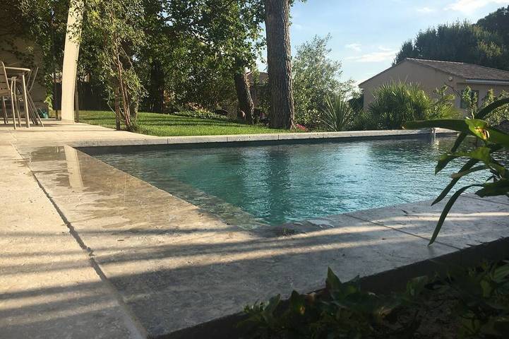 Maison de vacances pour 6 personnes, avec jardin ainsi que piscine et terrasse