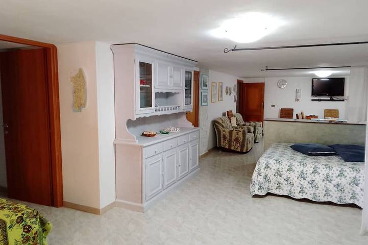 Entire apartment, La Corte Casa Vacanze - Near Alghero-Stintino in La Corte (Sardinia), Sassari
