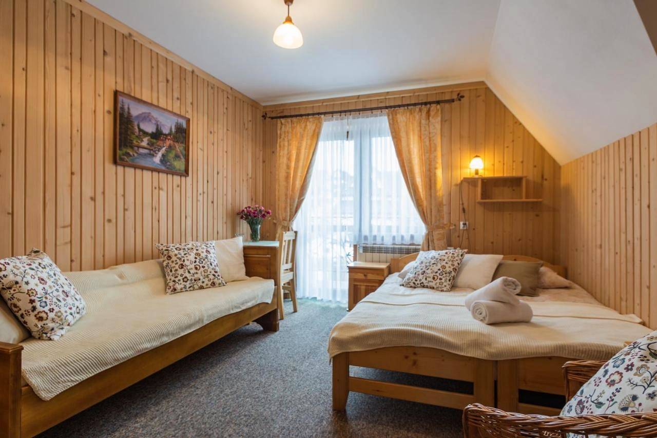 Pokoje Gościnne "U Elżbiety" 2 z basenem i jacuzzi in Małe Ciche, Karpaty (Polska)