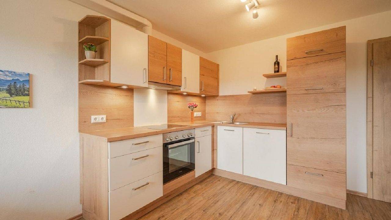 Ganze Ferienwohnung, Ferienwohnung für 4 Personen (60 m²) in Seeg in Seeg, Bayerisch Schwaben