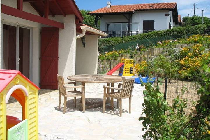 Maison de vacances pour 6 personnes, avec balcon et jardin, animaux acceptés