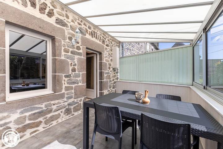 Gîte pour 4 personnes, avec jardin à Vernines - 3