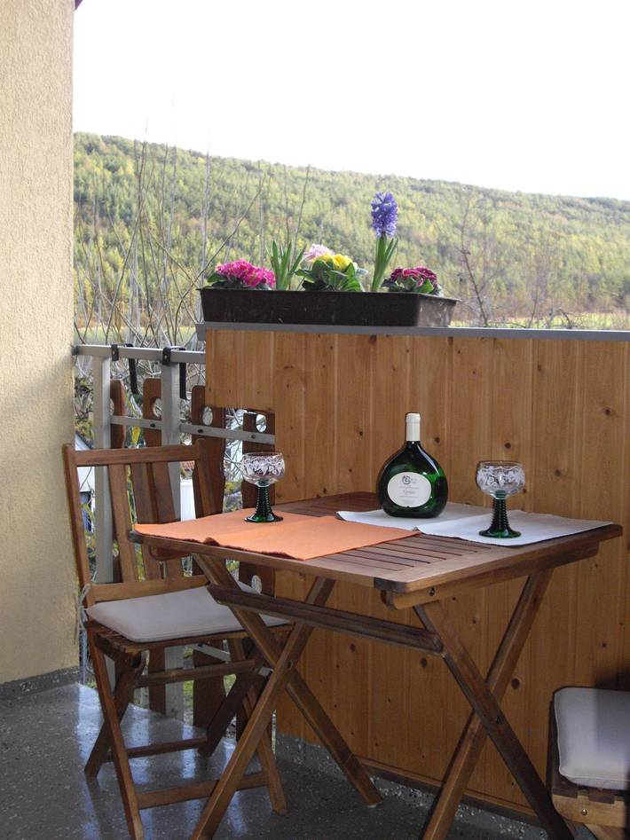 Ferienwohnung für 5 Personen, mit Balkon und Balkon/Terrasse sowie Garten und Pool
