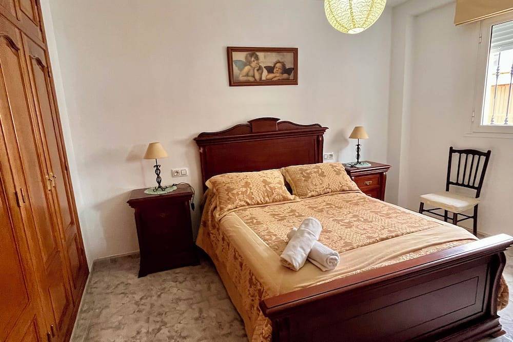 Casa Vista Hermosa next to Natural Park - Sleeps 8 - Centro Andalucía in Rute, Sierras Subbéticas