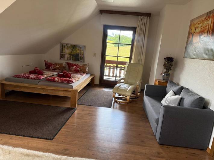 Ferienwohnung für 7 Personen, mit Garten und Balkon sowie Whirlpool, mit Haustier - 1
