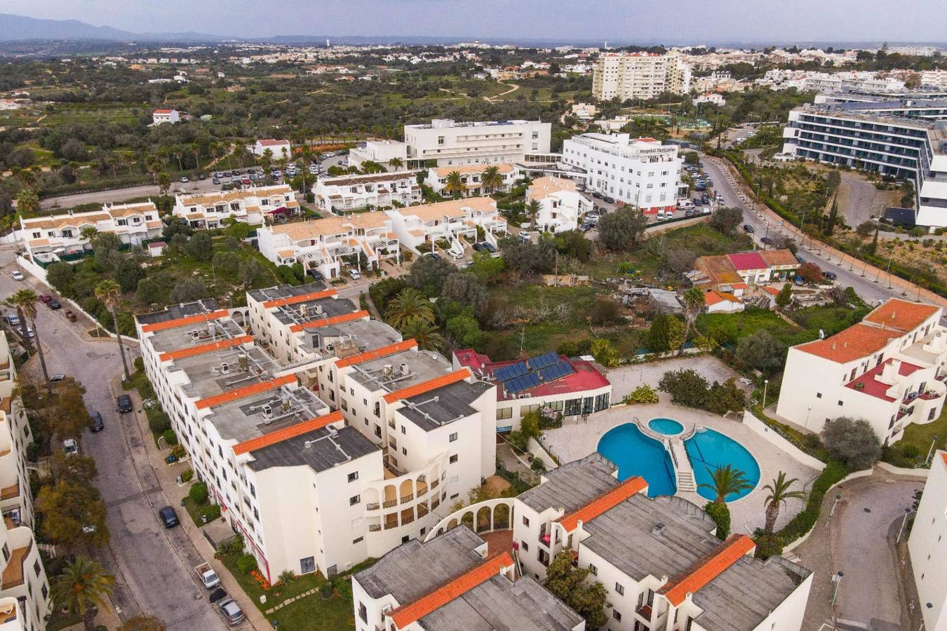 Ganze Wohnung, Ferienwohnung für 3 Personen mit Balkon in Alvor, Südportugal