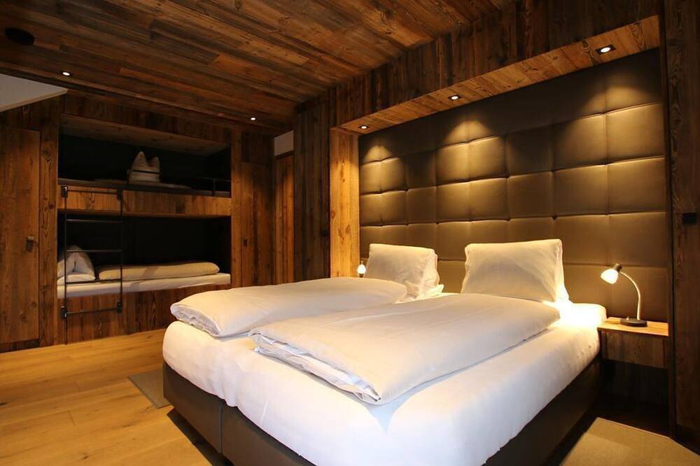 Ganze Wohnung, Chalet für 10-13 Personen (5 Sz, 5 Bäder) - Almdorf Flachau und Promi Alm in Flachau, Ski Amadé