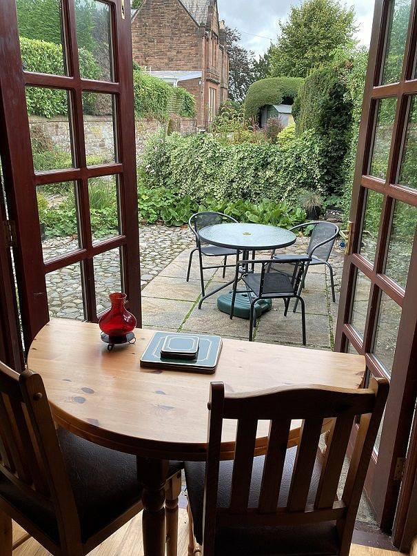 Belmont Cottage in Dumfries, Dumfries and Galloway