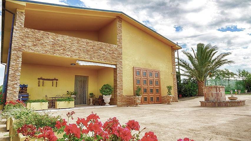 Location de vacances pour 8 personnes, avec jardin et piscine dans Molise - 2