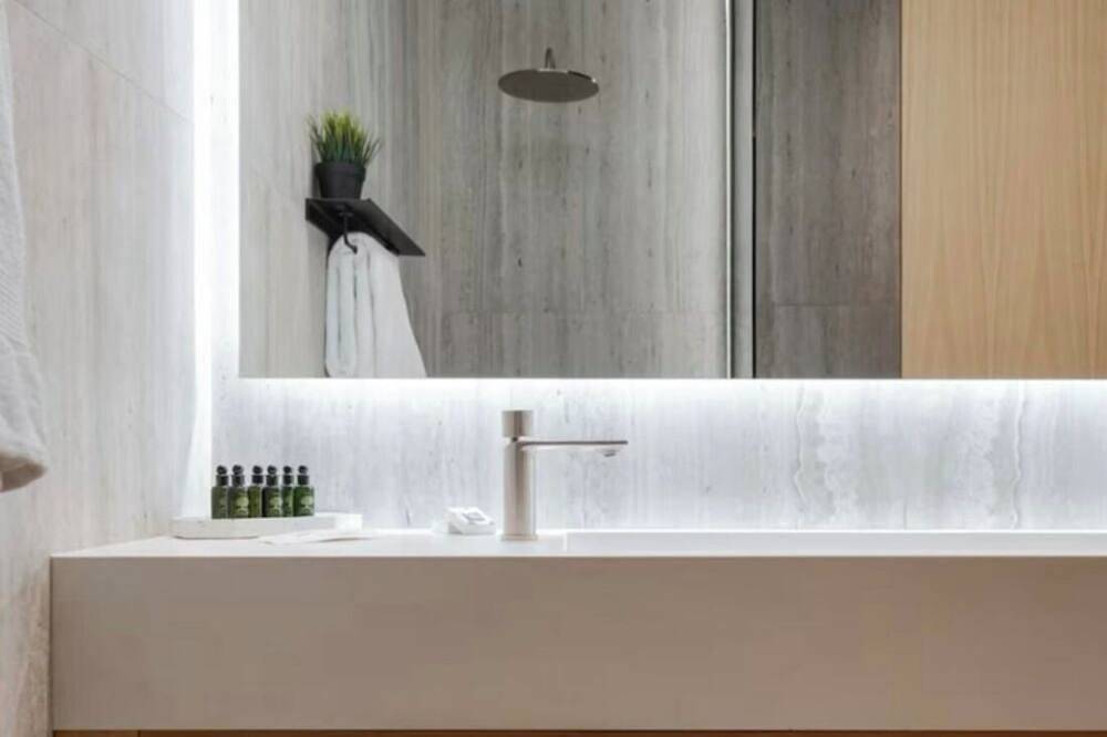 Geheel appartement, Athenian Riviera Cozy Residence I \ncharming 2-bedroom apartment in Varikiza in Vari, Oostkust Regio Attika