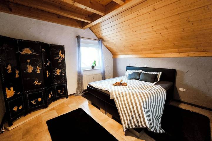 Ferienhaus  Tla Goldgrube - 5 Zimmer auf 140 m2 am Fluss in Katzweiler, Pfälzer Bergland