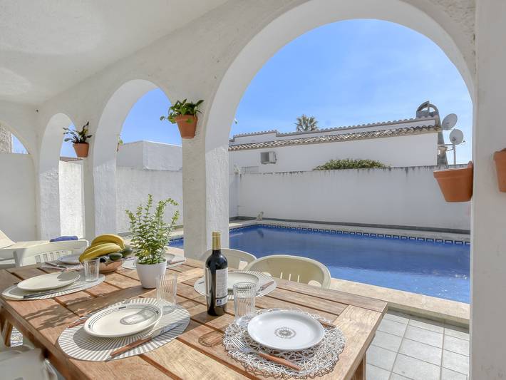 Ferienhaus für 6 Personen, mit Pool und Garten sowie Terrasse, mit Haustier in Empuriabrava - 2