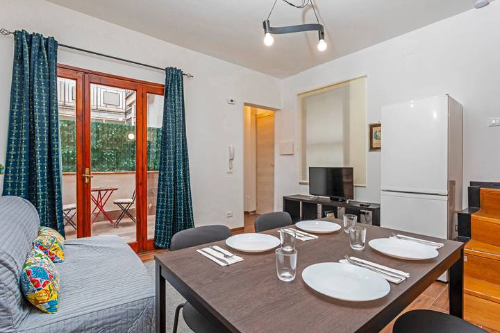 Gîte pour 5 personnes, avec balcon, animaux acceptés à Giardini-Naxos - 2