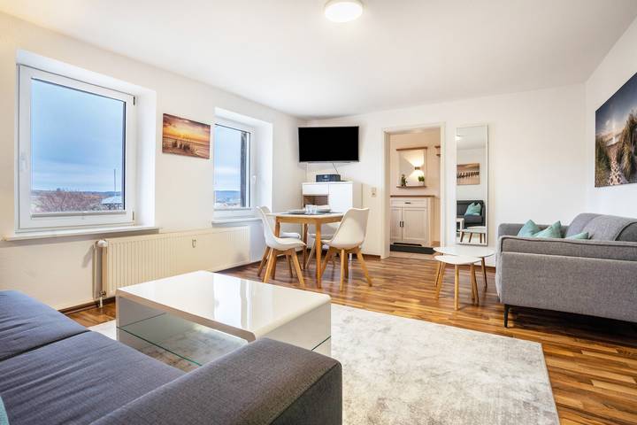 Ganze Wohnung, Apartment „2 Heimathafen“ mit Seeblick, privater Terrasse und Wlan in Seedorf (Sellin), Sellin