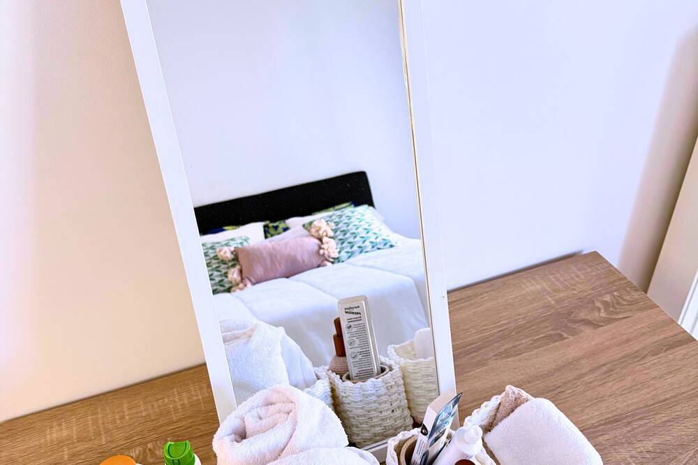 Apartamento entero, Heavenlyhome-Paris-Cdg-Stade-de-France-Jardin Cosy For family in Domont, Valle del Oise