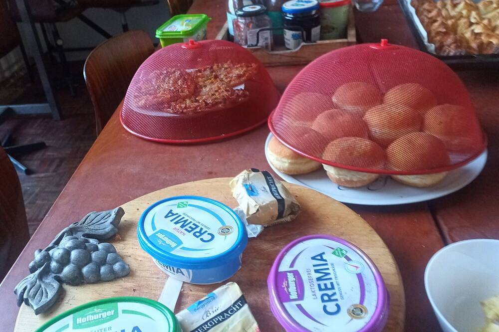 The Studenthostelfree Facilities All Prices Include: Free Breakfast in Utrecht, Bestuur Regio Utrecht