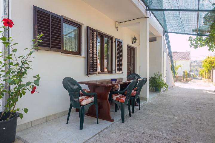 Apartament wakacyjny dla 6 osób w Trogir