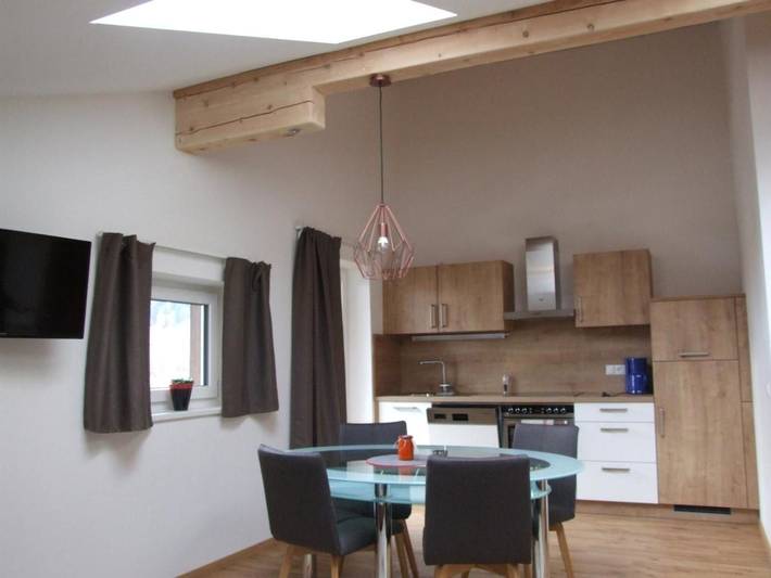 Ferienwohnung für 4 Personen, mit Garten und Pool sowie Ausblick und Sauna - 1