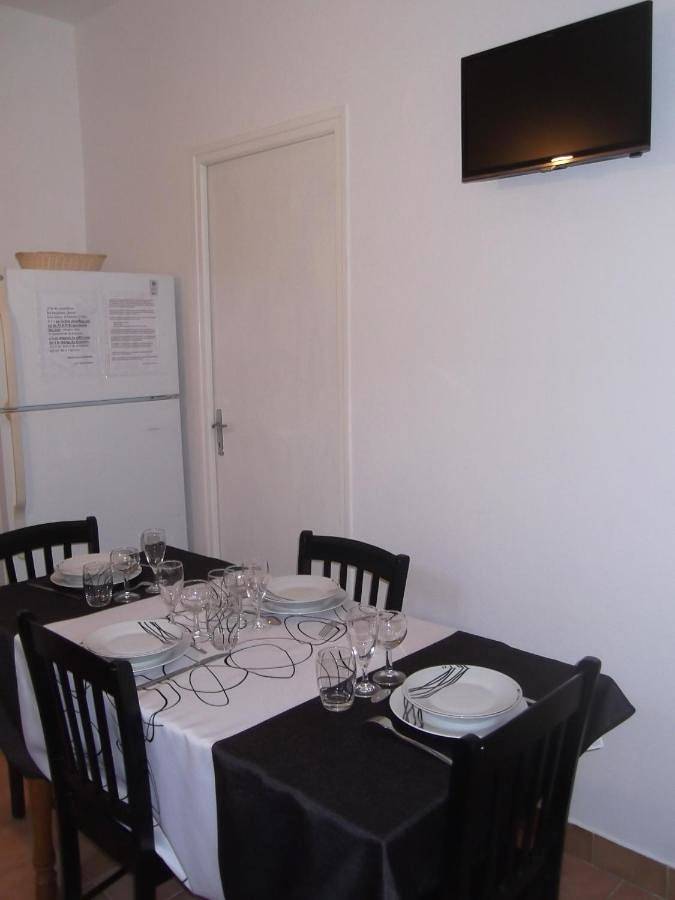 Two-Bedroom House in Selles-sur-Cher, Région de Romorantin-Lanthenay