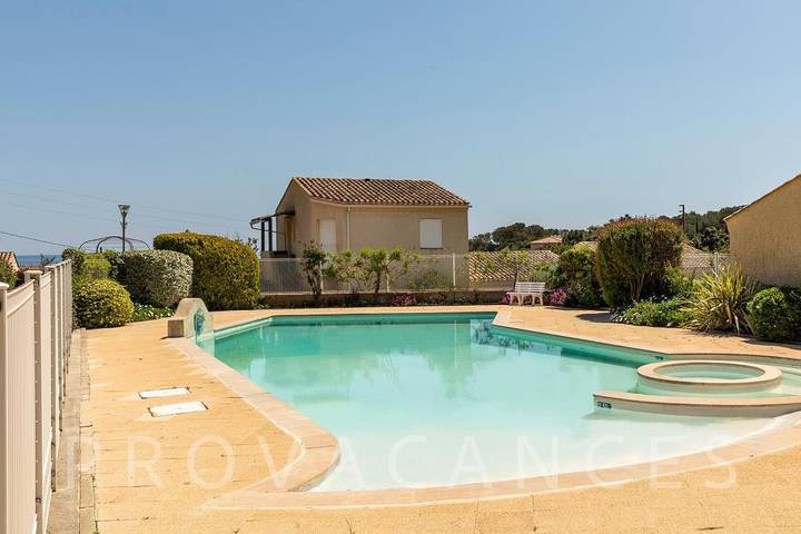 Villa pour 5 personnes, avec balcon/terrasse et piscine à Fréjus - 3