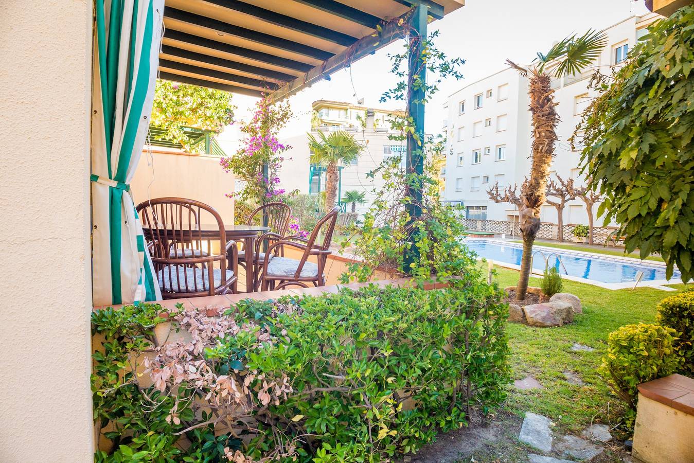 Ferienhaus 'La Calma' mit Gemeinschaftspool, Privatterrasse und Wlan in Platja d'Aro, Costa Brava