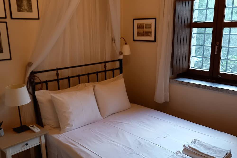 Calliope traditioneller Rückzugsort am Meer in Messenischer Golf