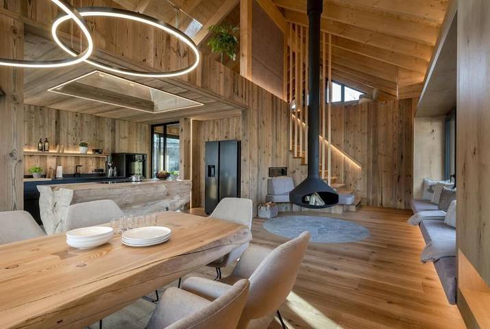 Chalet für 10 Personen, mit Whirlpool und Garten sowie Pool und Sauna im Salzkammergut - 2