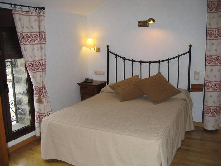 Hôtel pour 2 personnes, avec Terrasse et Jardin à Torla - 2