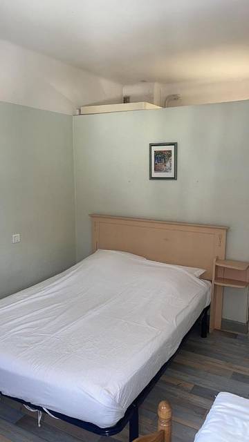 Hôtel pour 2 personnes, avec vue à Le Monastier-Pin-Moriès