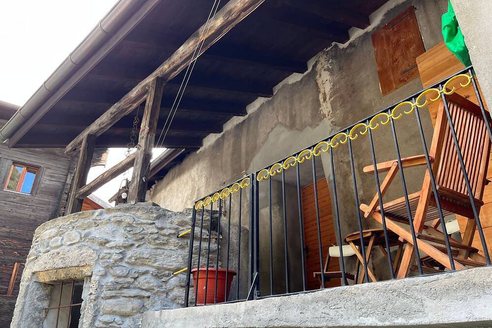 Geheel appartement, Vacation apartment/apartment for 10 guests with 150m² in Naters (189828) in Naters, Brig
