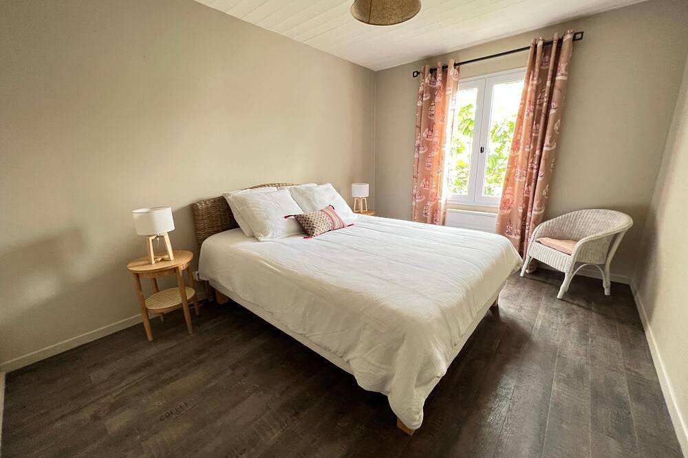 Entire apartment, La Passerelle (55 rue des Algues, Rivedoux) in Rivedoux-Plage, Ile de Re