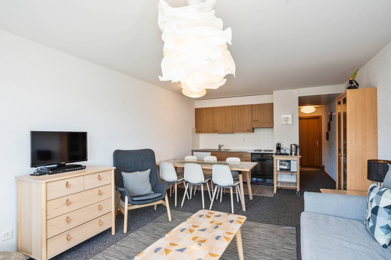 Entire apartment, Hameau D1 - Appartement 3.0 room(s) in Les Masses, Vex