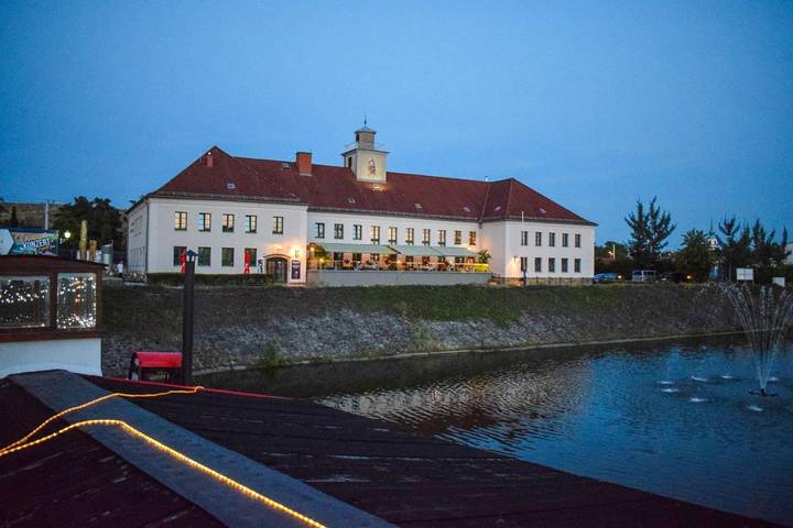 BnB für 5 Personen, mit Garten in 
