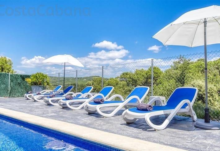 Villa "Costacabana - Fransisca" mit Bergblick, privatem Pool und Wlan in Blanes, Costa Brava