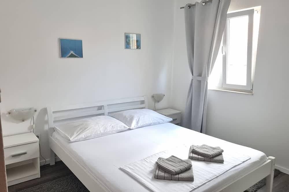 Geheel appartement, Apartment Maya 1 in Marusici, Omiš-Riviera
