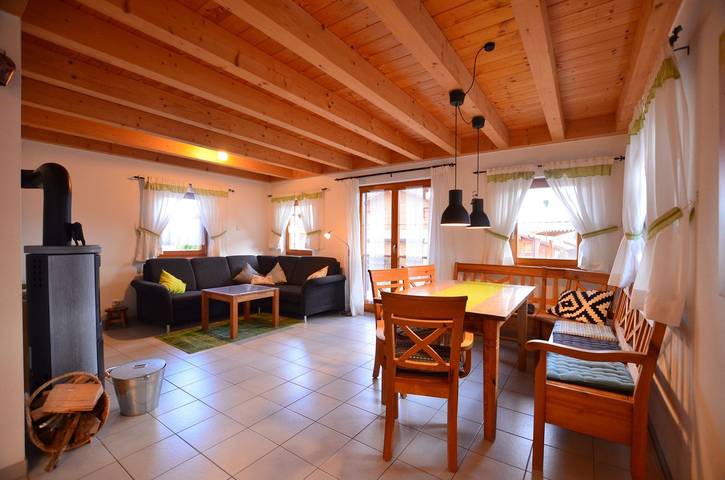 Ferienhaus für 6 Personen, mit Balkon und Terrasse sowie Garten und Ausblick in Lechbruck am See - 2