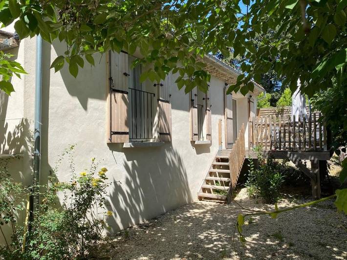 Location de vacances pour 2 personnes, avec jardin et piscine à Sarrians - 4