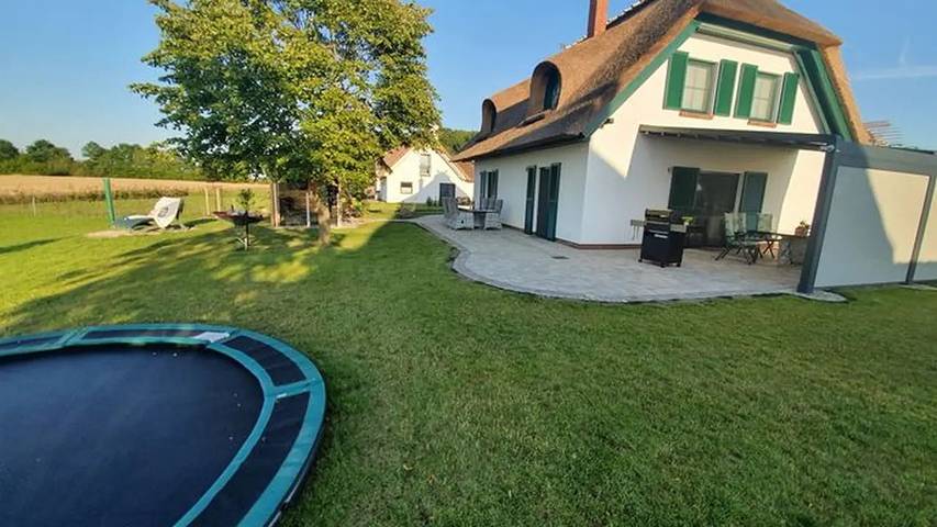 Ferienhaus für 6 Personen, mit Terrasse und Garten sowie Sauna in Poseritz - 4