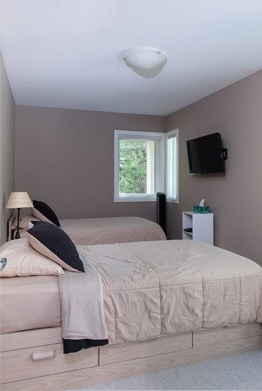 Beachfront-Rathtrevor Deluxe 3 Schlafzimmer, 2 Bäder Wohnung. in Parksville, Regional District of Nanaimo