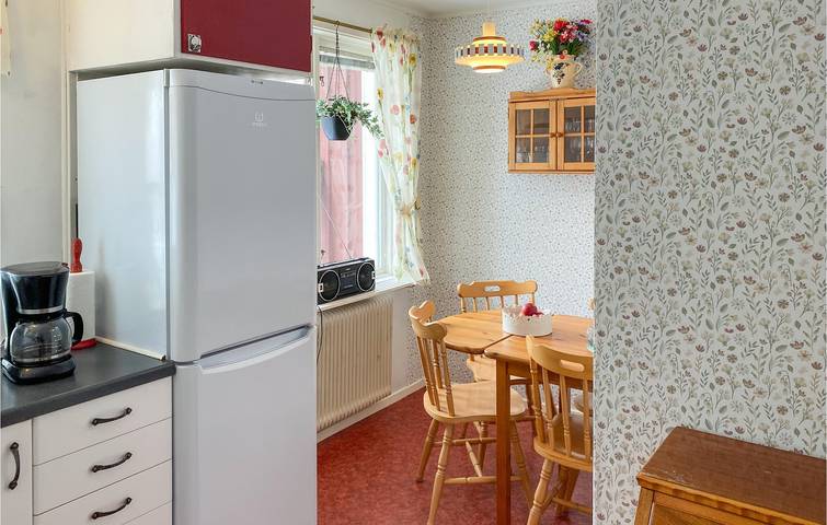 Ganze Ferienwohnung, Ferienwohnung für 4 Personen mit Terrasse in Tranås, Sommen