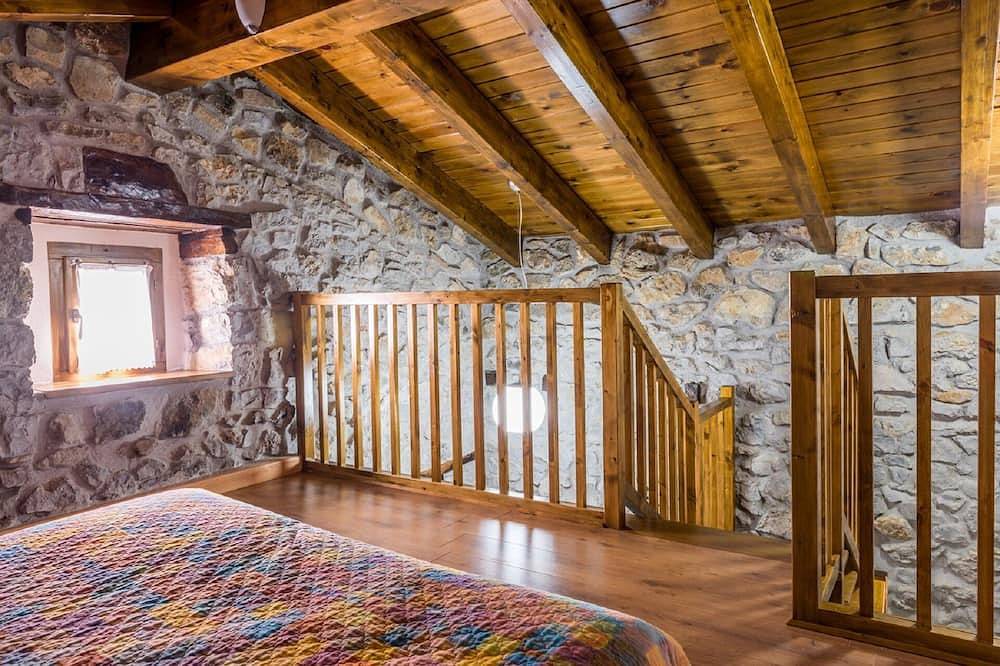 Entire apartment, Apartment in a rural setting near the beach of Laredo 1 in Ampuero, Cantabrian Coast