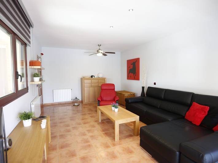 Location de vacances pour 8 personnes, avec jardin et terrasse à L'Ampolla - 3