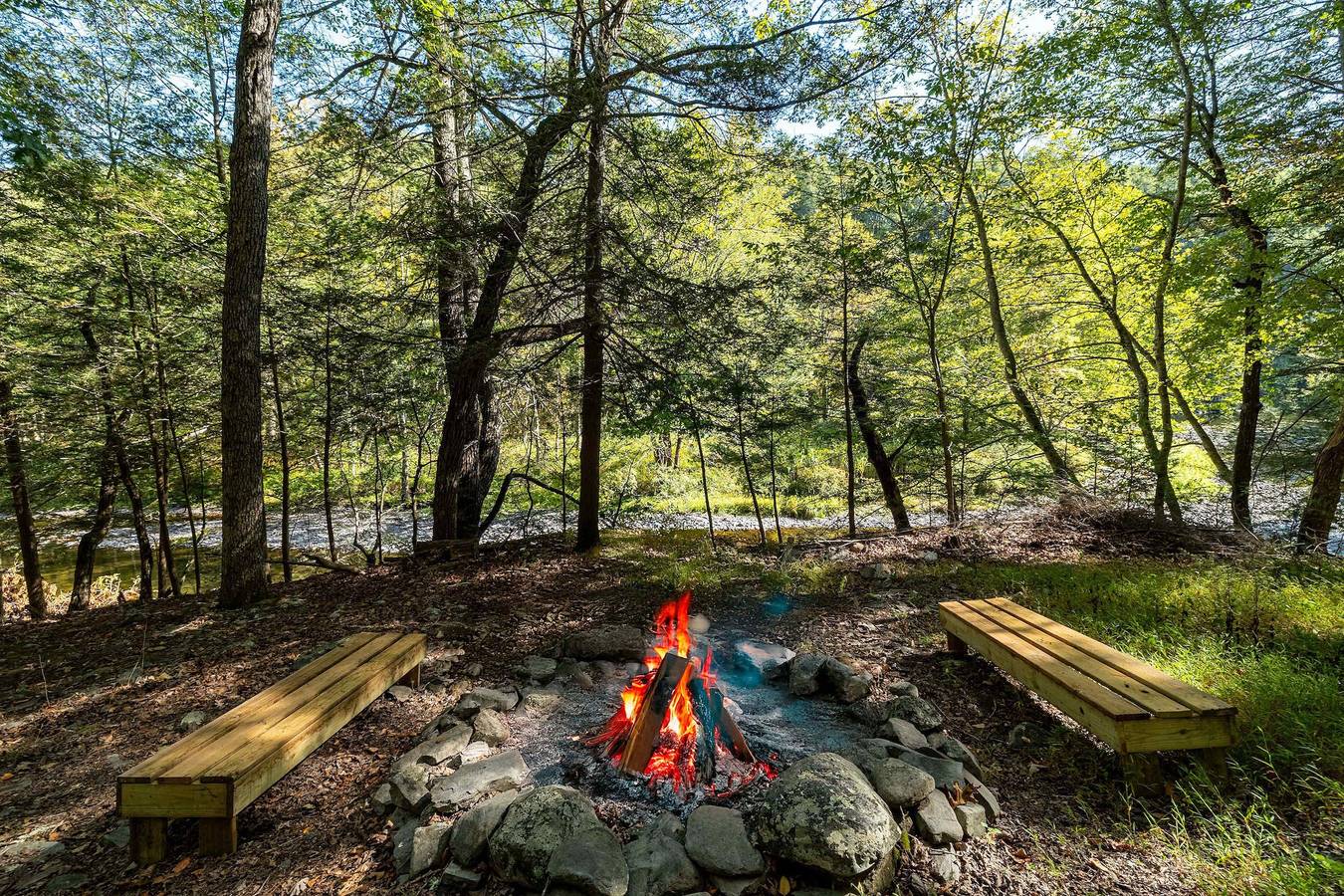 Riverfront Dog Friendly Cabin with Mountain Views in Condado de Monroe (PA)