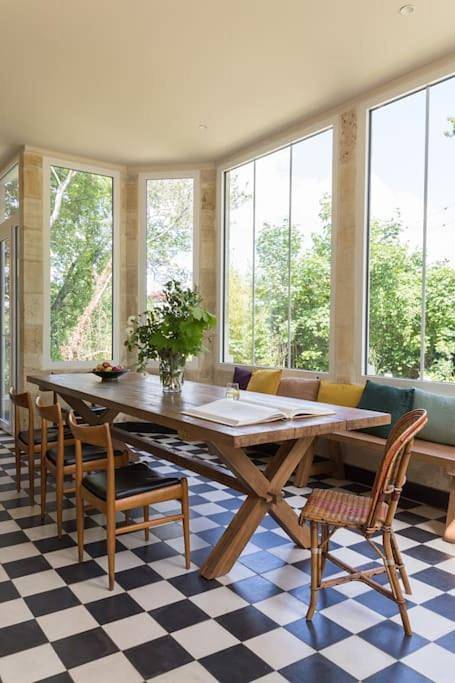 Gîte pour 16 personnes, avec jardin et sauna ainsi que vue et piscine à Lormont - 2