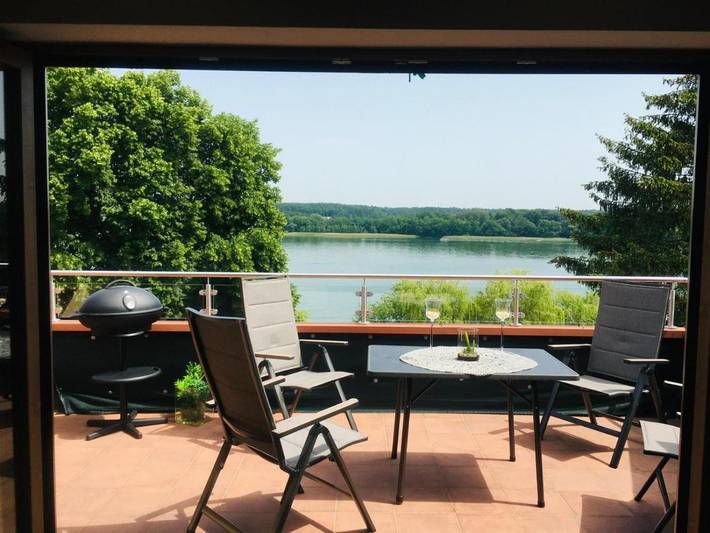 Ferienwohnung für 5 Personen, mit Ausblick und Seeblick sowie Garten - 1