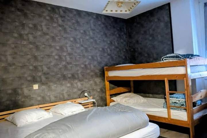 Appartement entier, Appartement 5-6 personnes idéalement bien situé dans le centre de Pierrefitte ! in Pierrefitte-Nestalas, Parc national des Pyrénées