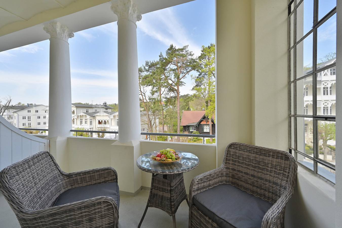 Appartement entier, Appartement de vacances "Villa Celia - 6" près de la plage avec 2 balcons et Wi-Fi in Sellin, Région de Rügen