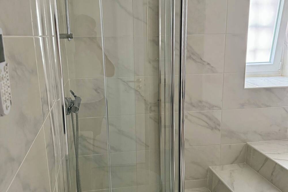 Ganze Wohnung, Cozy 1-bedroom apartment with Ac, Wifi in welcoming Guarda in Beira Interior Norte, Guarda (Portugal)