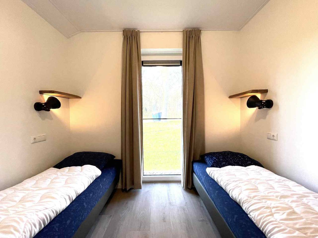 Aangepast 4 persoons vakantiehuis op een huisdiervriendelijk vakantiepark in Radewijk in Hardenberg, Regio Zwolle