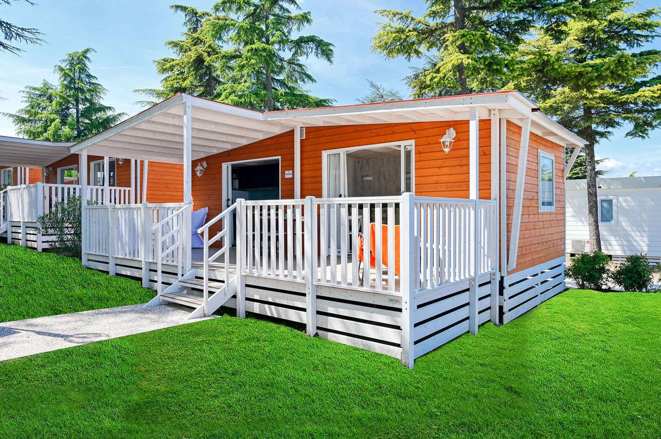 Mobilehome mit Terrasse, Klimaanlage und Pool  in San Benedetto (Peschiera del Garda), Peschiera del Garda